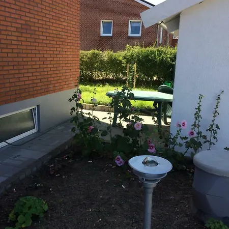 Gaestehus Hovslund Kwatera prywatna *